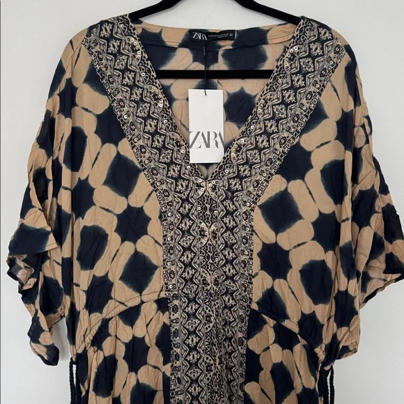 Zara NWT Printed Kaftan Dress Chic Black and Cream Oversized - Size M/L - Picture 3 of 7